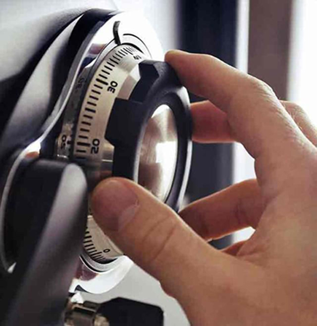 渭城开锁多少钱一次-密码箱开锁电话